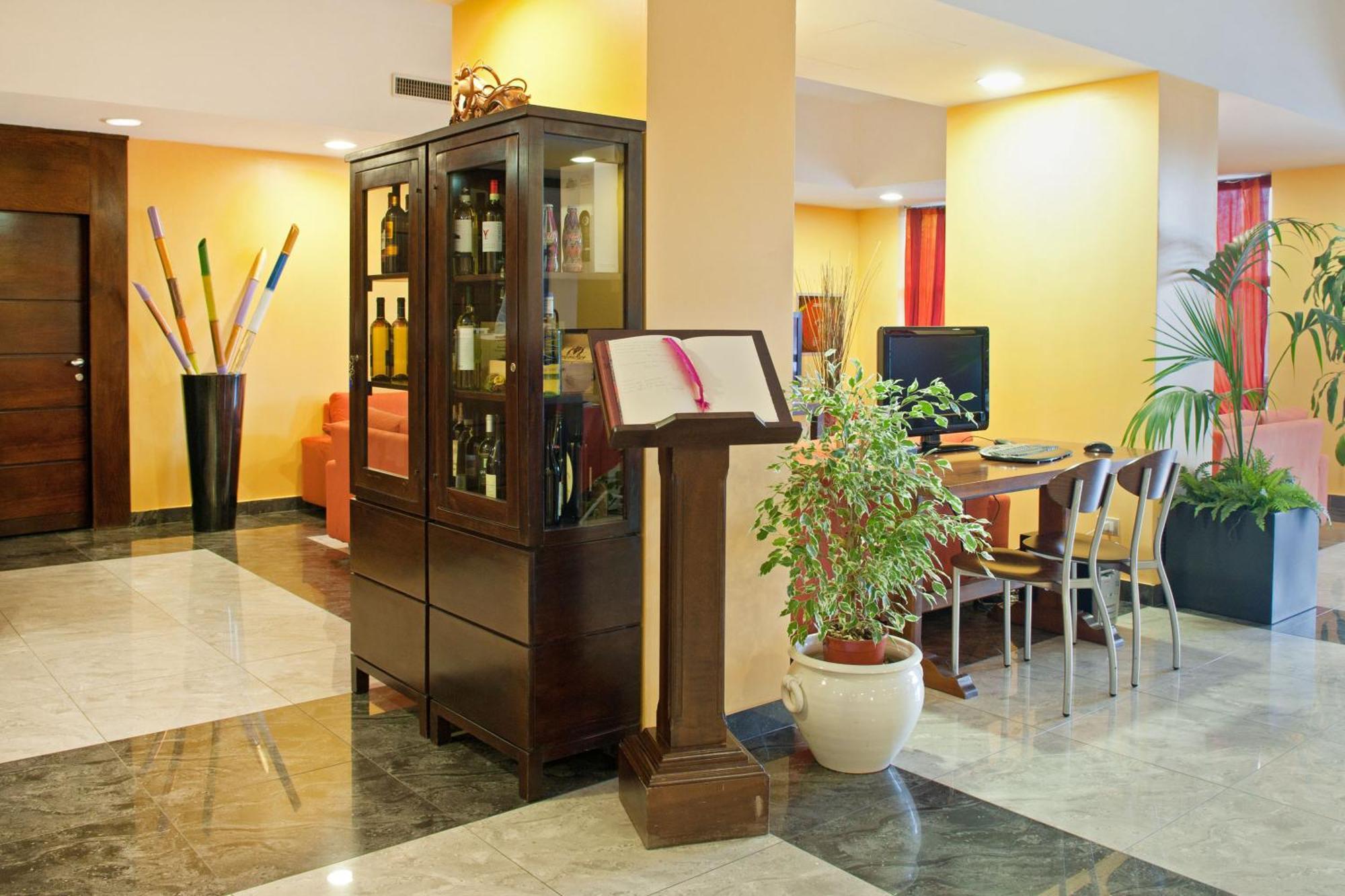 Hotel Il Viandante Terranuova Bracciolini Bagian luar foto