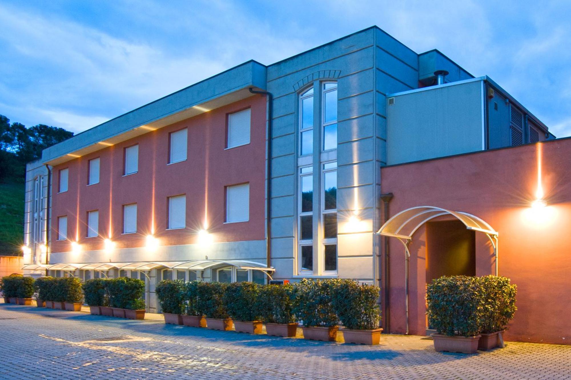 Hotel Il Viandante Terranuova Bracciolini Bagian luar foto